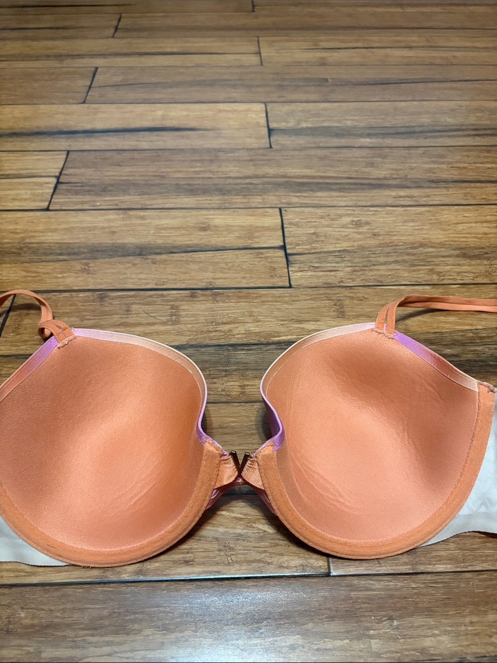 Victoria’s Secret Sunset Gradient Smooth 32DD Bra Lined Demi - Picture 7 of 9